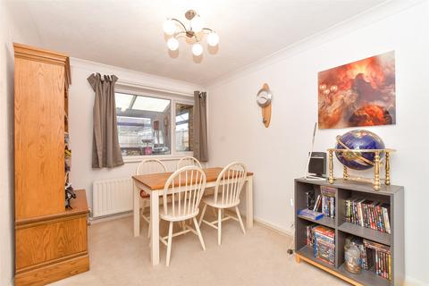 3 bedroom end of terrace house for sale, Willow Tree Gardens, Fareham, Hampshire