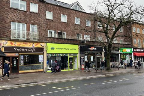 Convenience store to rent, Sidwell Street, Exeter EX4