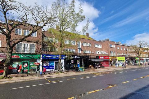 Convenience store to rent, Sidwell Street, Exeter EX4