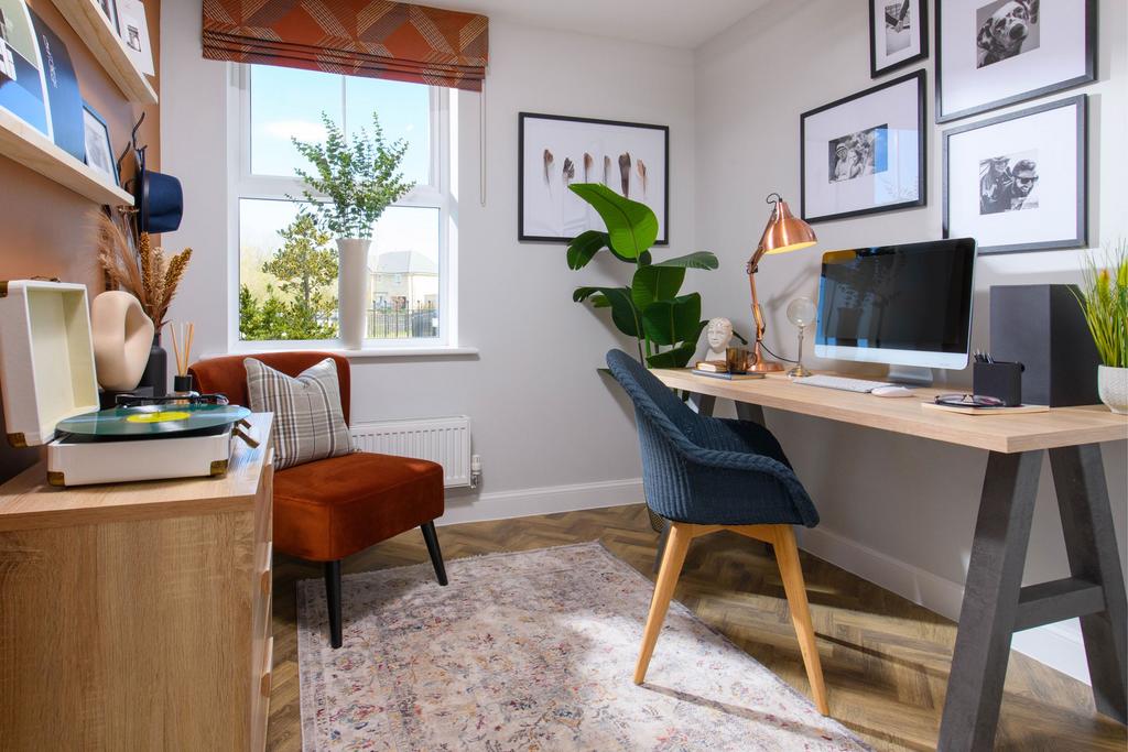 Ground floor study in Avondale - ideal for home...