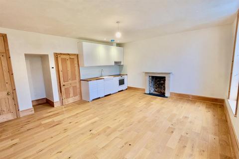 1 bedroom apartment to rent, Flat 3, 45 Wellington Square, Hastings