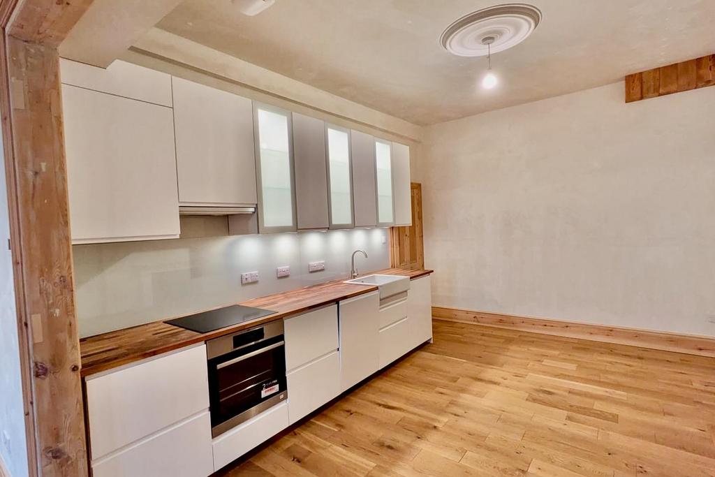 Stunning Contemporary Kitchen with appliances.jpeg