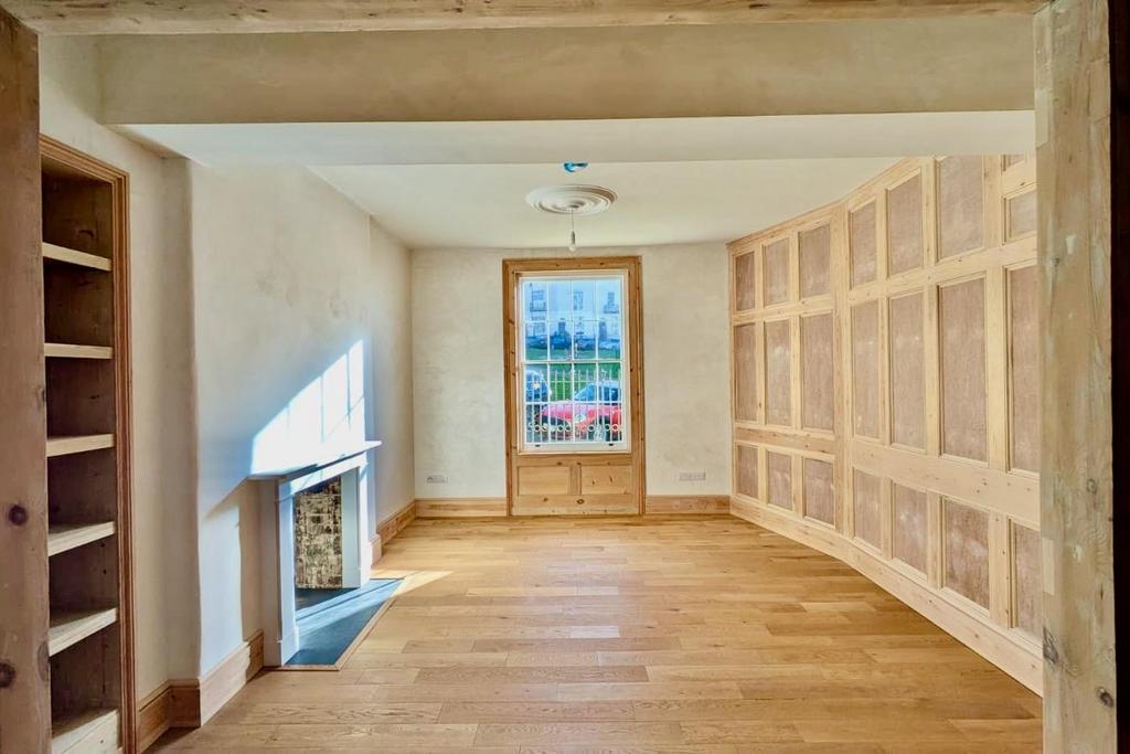Striking Front Living Room.jpeg
