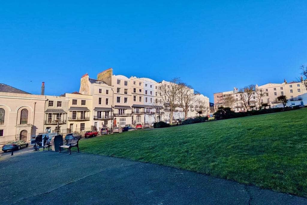 Regency Wellington Square.jpeg