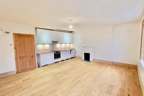 1 bedroom apartment to rent, Flat 3, 46 Wellington Square, Hastings