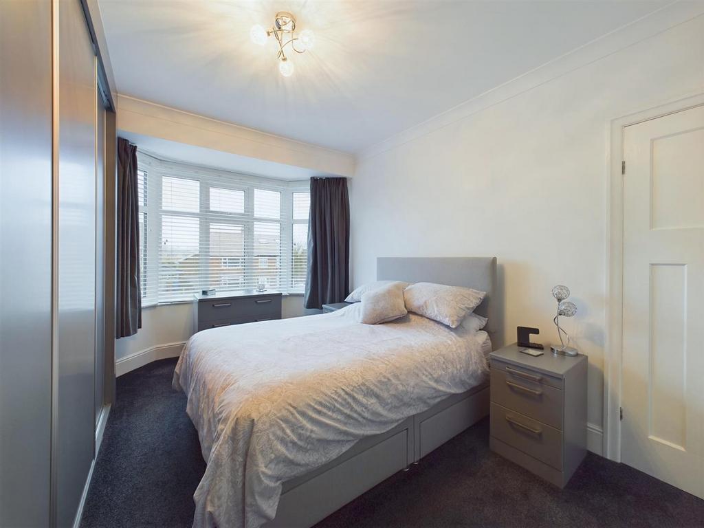 Bedroom: