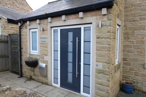 4 bedroom detached house for sale, Pasture Avenue, Oakworth, Keighley, BD22