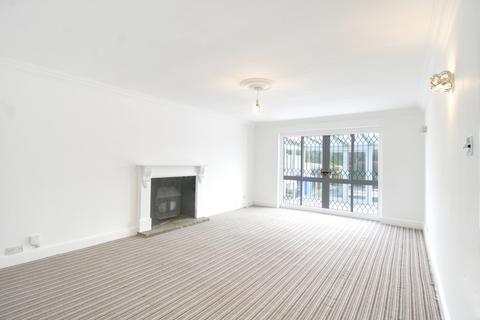 19 Old Tye Avenue, Biggin Hill, Westerham, TN16 3LY
