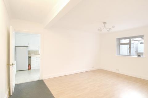 19 Old Tye Avenue, Biggin Hill, Westerham, TN16 3LY