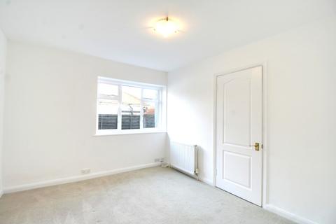 19 Old Tye Avenue, Biggin Hill, Westerham, TN16 3LY