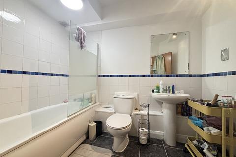 1 bedroom apartment for sale, The Establishment, Broadway, The Lace Market, NG1