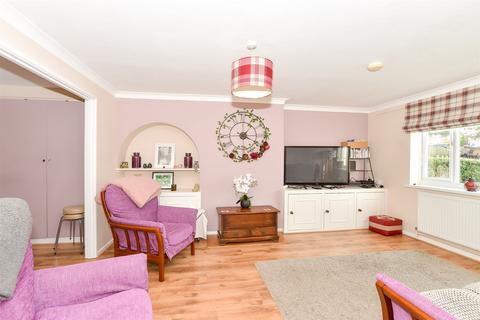 4 bedroom semi-detached house for sale, North Road, Haywards Heath, West Sussex