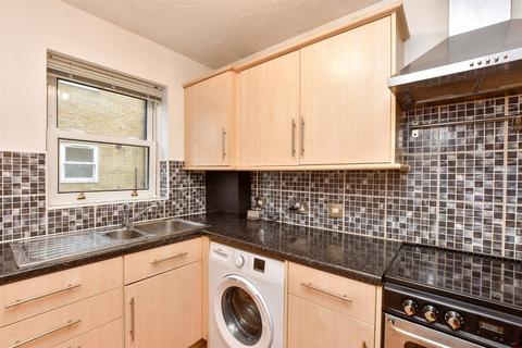 2 bedroom ground floor flat for sale, Waterslade Elm Road, Redhill, Surrey