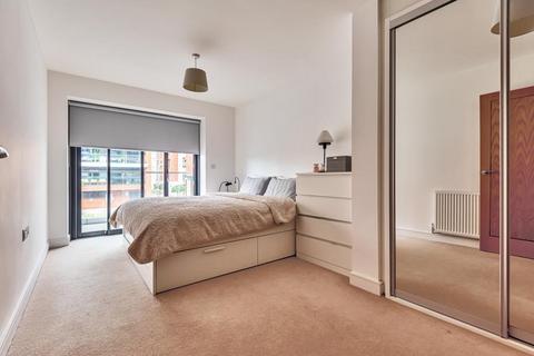 undefined, Newbury,  Berkshire,  RG14