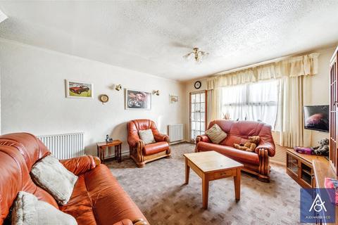 3 Bartlett Court, Brackley, NN13 6HL