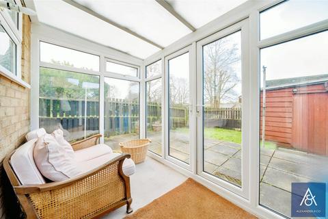3 Bartlett Court, Brackley, NN13 6HL