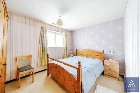 3 Bartlett Court, Brackley, NN13 6HL