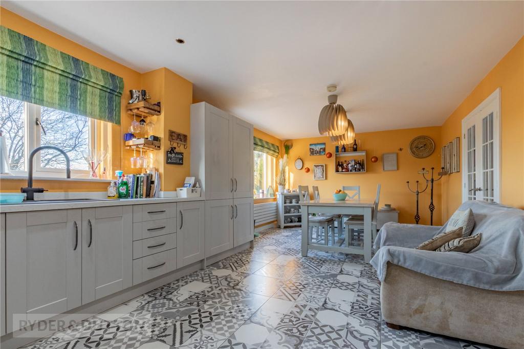 Dining Kitchen