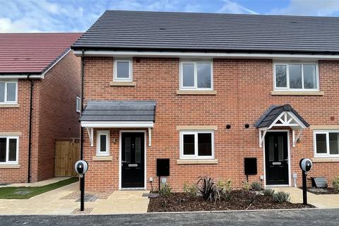 Tarrant Close, Nuneaton, Warwickshire