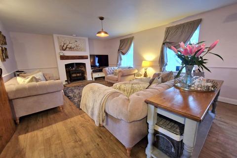 4 bedroom terraced house for sale, Church Road, Bason Bridge, Highbridge, Somerset, TA9