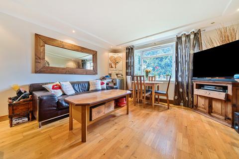 2 bedroom apartment for sale, Baring Road, London