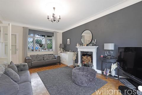 4 bedroom detached house for sale, Gordon Road, London E4