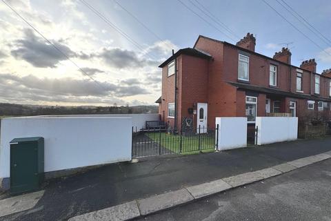 2 bedroom end of terrace house for sale, Sandon Street, Leek