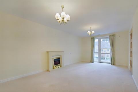 2 bedroom apartment for sale, Barnhill Court, Barnhill Road, Chipping Sodbury, Bristol