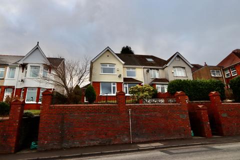 3 bedroom semi-detached house for sale, Blackwood Road, Pontllanfraith, NP12