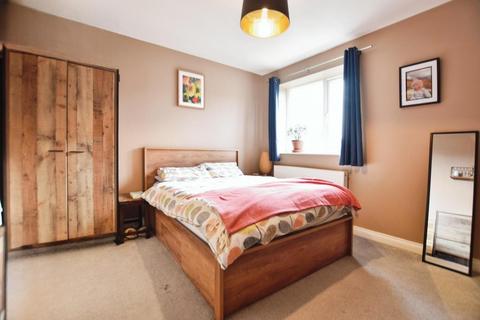 10 Cornhill Drive, Bristol, BS14 9SA