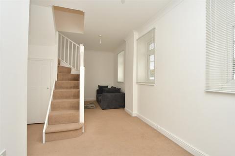 2 bedroom flat for sale, Pleasant Row, Brompton, Gillingham, Kent