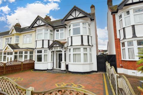 4 bedroom semi-detached house for sale, Woodford Avenue, Redbridge, Essex