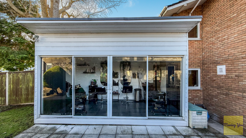 Garden room