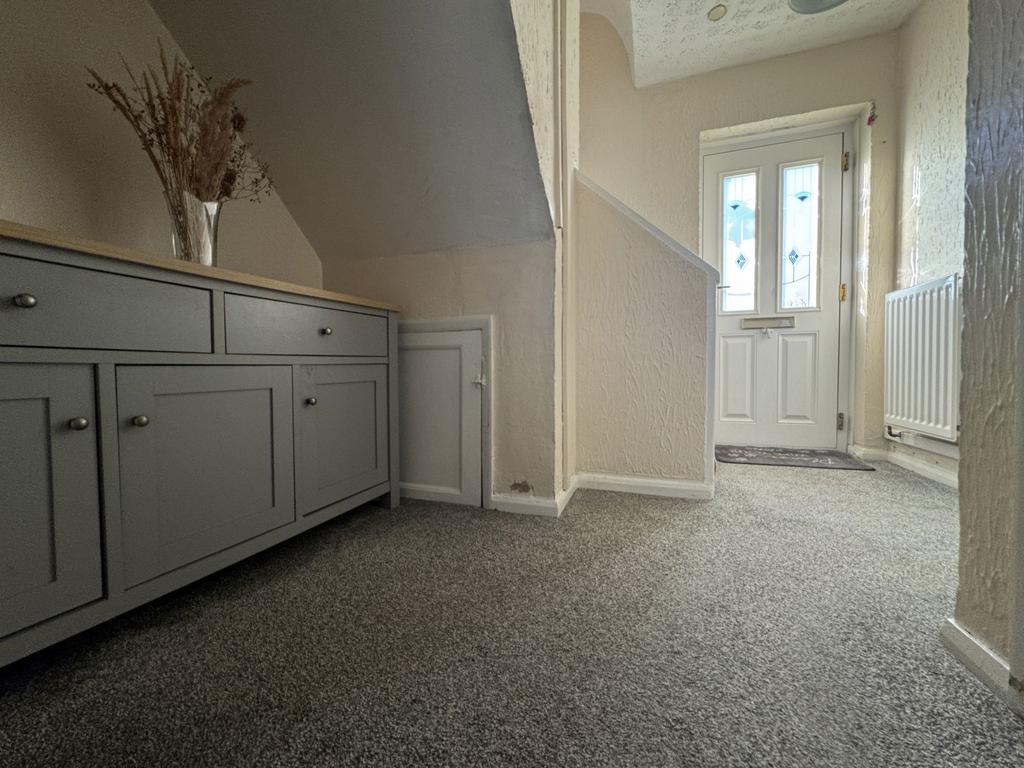 Entrance/Hallway