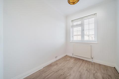 12 Stuart Evans Close, Welling, DA16 1SH