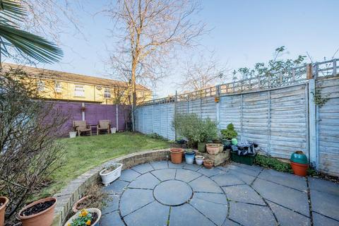 4 bedroom terraced house for sale, Franche Court Road, Earlsfield