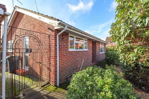 2 bedroom detached bungalow for sale, Seaview Road, Hayling Island