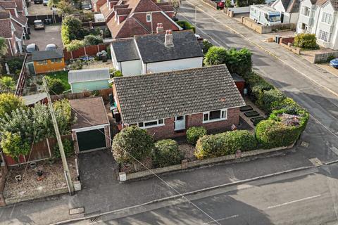 2 bedroom detached bungalow for sale, Sea View Road, Hayling Island