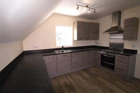 1 bedroom flat to rent, LINDLEY COURT