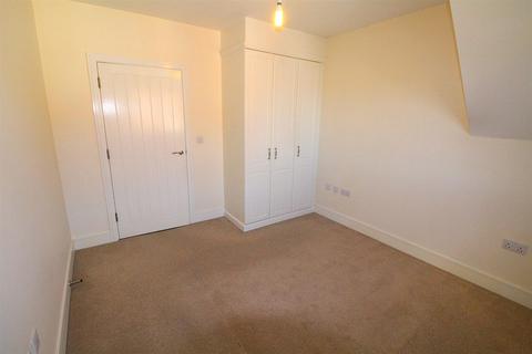 1 bedroom flat to rent, LINDLEY COURT