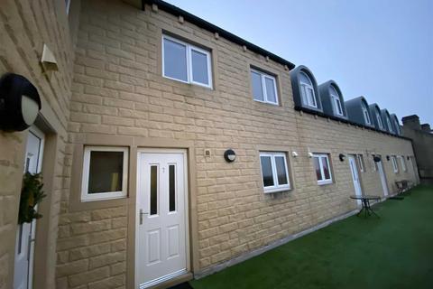 2 bedroom flat to rent, Windsor Mews, Wakefield Road, Hipperholme