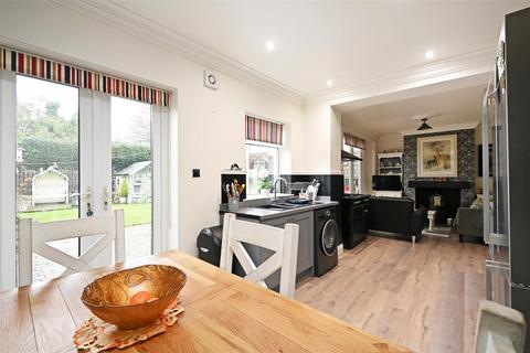 28 Downing Road, Sheffield, S8 7SH