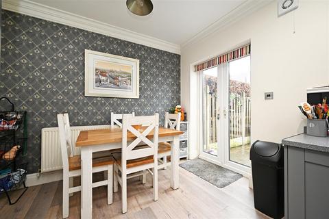 28 Downing Road, Sheffield, S8 7SH