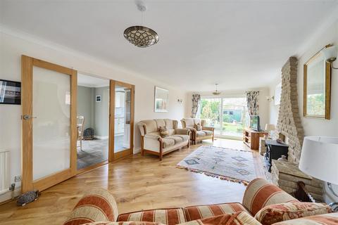 4 bedroom detached house for sale, Saltmarsh Lane, Hayling Island PO11