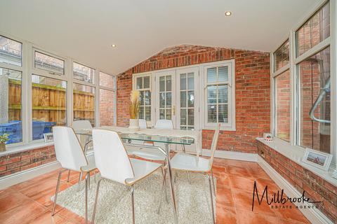 5 Abbeycroft Close, Astley, Manchester, M29 7TJ