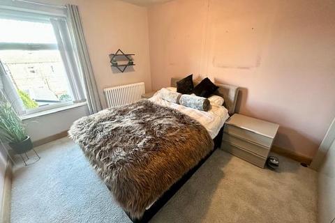 1 bedroom cottage for sale, Green Terrace Square, Savile Park, Halifax