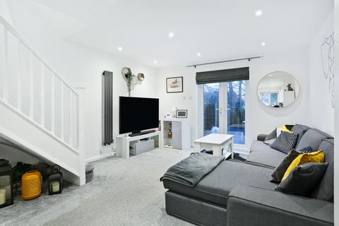 2k Cotswold Road, Sutton, SM2 5NL