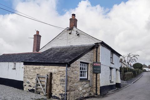 undefined, Veryan Green, Truro, Cornwall, TR2