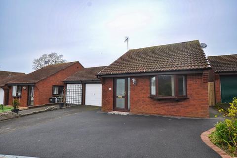 2 bedroom detached bungalow to rent, Greenhays Rise, Wimborne, BH21