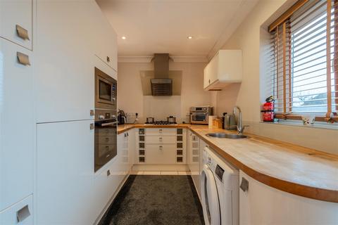 2 bedroom flat for sale, West View Road, Keynsham